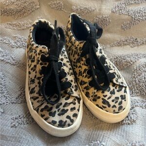 UNR8ED Aria Sneakers Girls Cheetah Print